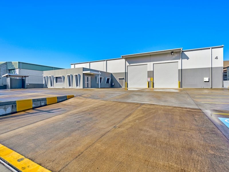 4 Binary Street, Yatala QLD 4207