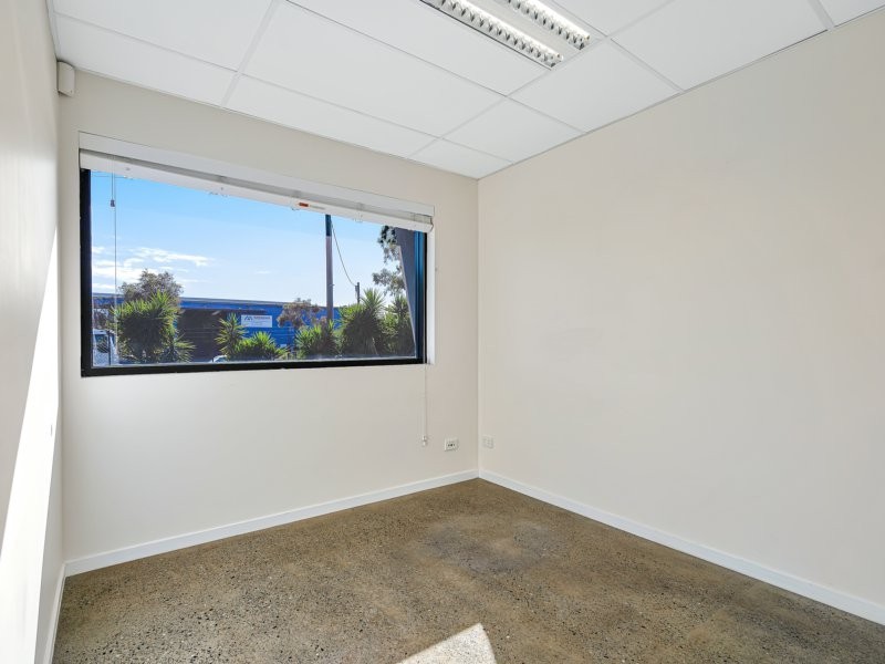 4 Binary Street, Yatala QLD 4207