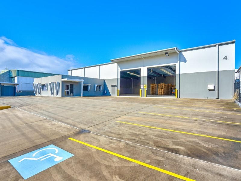 4 Binary Street, Yatala QLD 4207