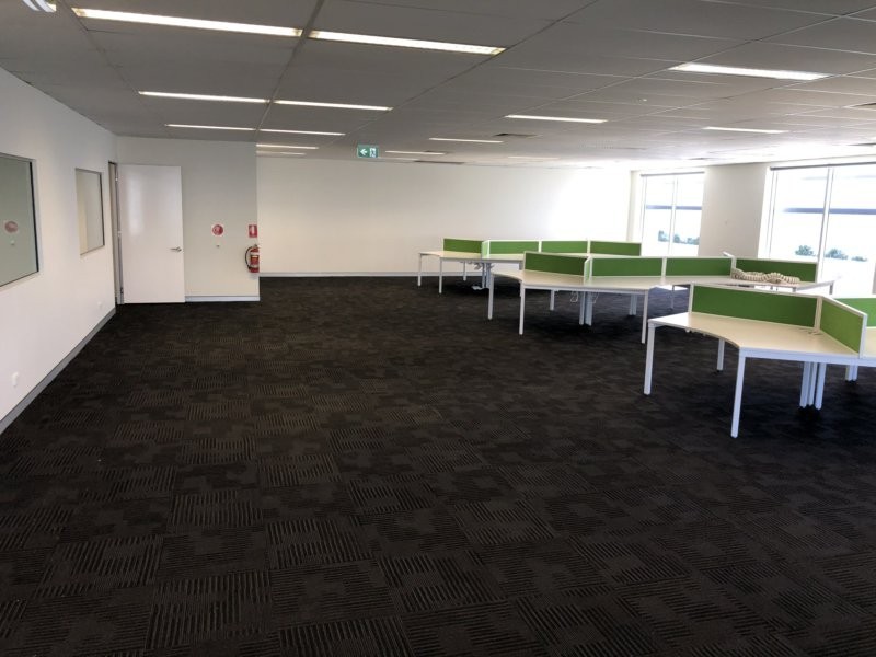 Level 1 3B/34 Navigator Place, Hendra QLD 4011