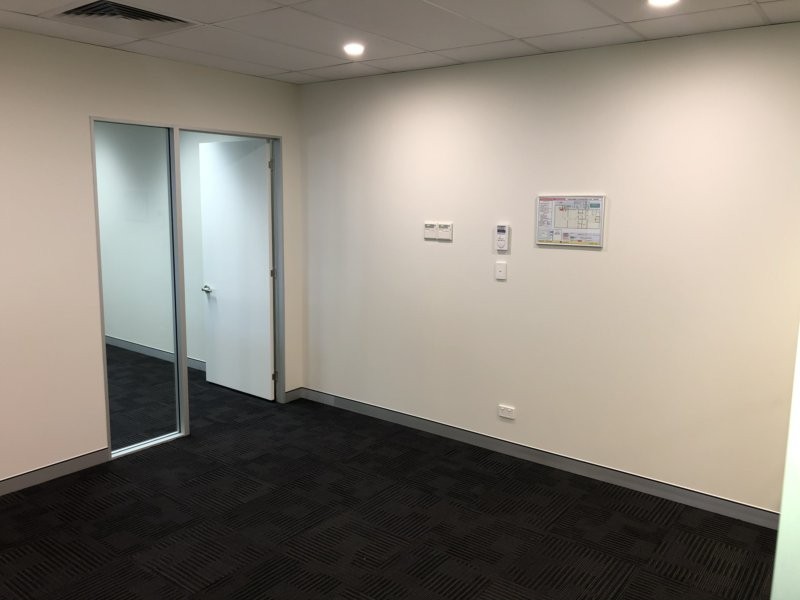 Level 1 3B/34 Navigator Place, Hendra QLD 4011