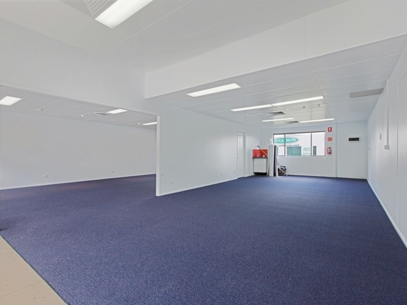 3299 Logan Road, Underwood QLD 4119