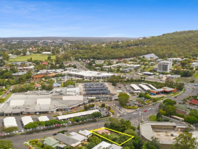 52 Creek Road, Mount Gravatt East QLD 4122