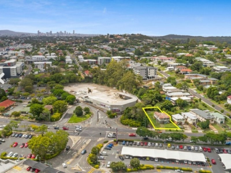 52 Creek Road, Mount Gravatt East QLD 4122