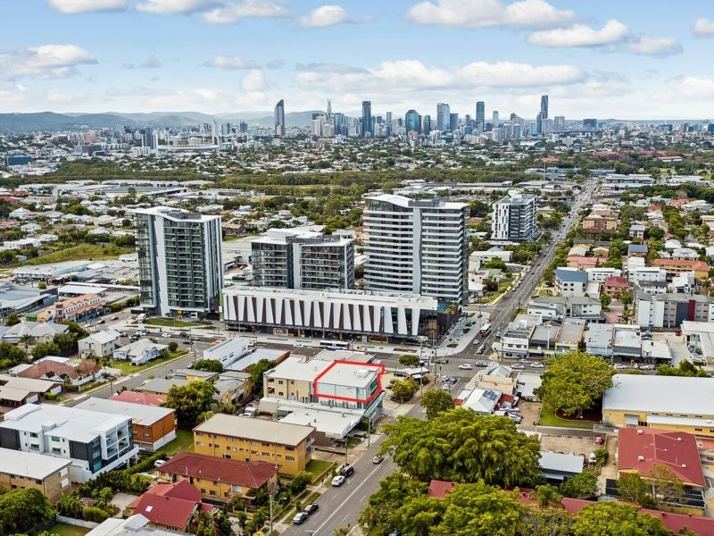 Ground Floor/189 Cavendish Road, Coorparoo QLD 4151