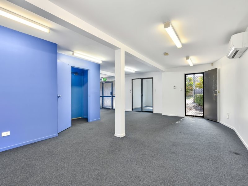 2/1 Laurinda Crescent, Springwood QLD 4127