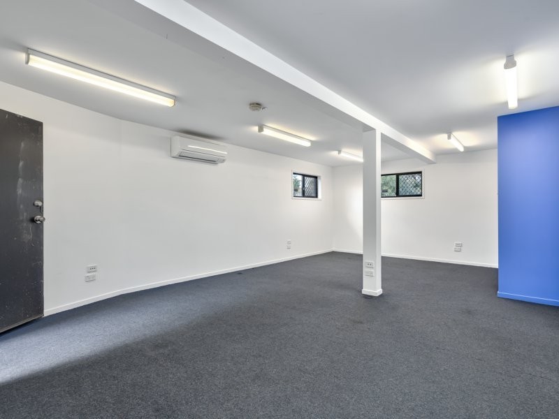 2/1 Laurinda Crescent, Springwood QLD 4127