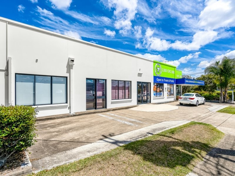 2/1 Carol Avenue, Springwood QLD 4127