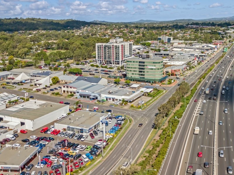 2/1 Carol Avenue, Springwood QLD 4127