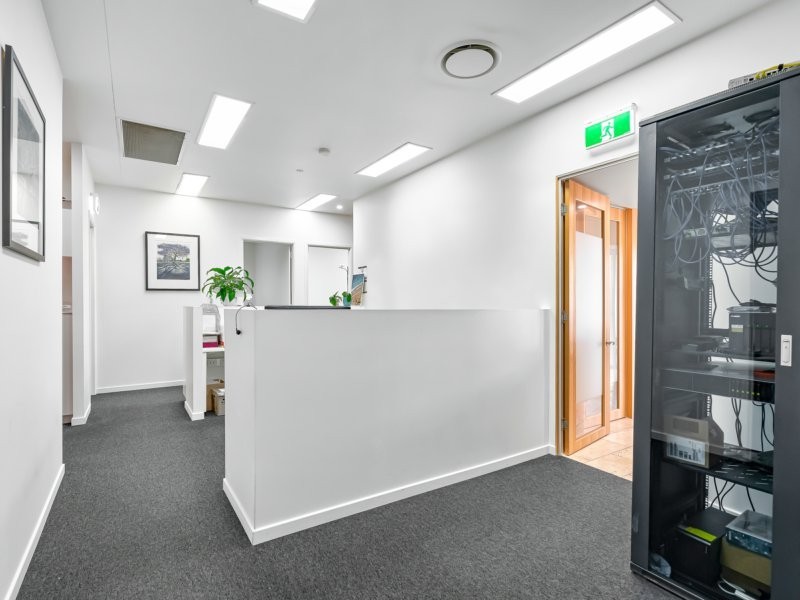 5,6,7/196 Wishart Road, Wishart QLD 4122