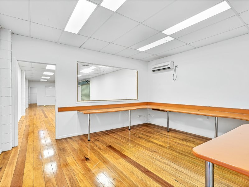 12 Ferry Road, West End QLD 4101