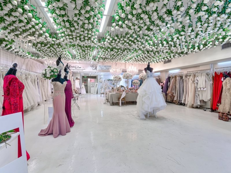 934 Logan Road, Holland Park West QLD 4121