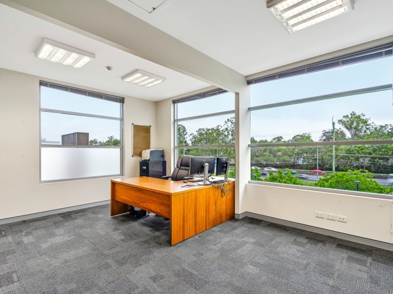 Suite 13/3986 Pacific Highway, Loganholme QLD 4129