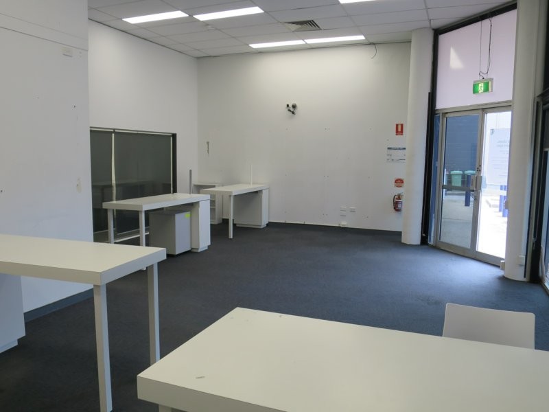 3359 Pacific Highway, Slacks Creek QLD 4127