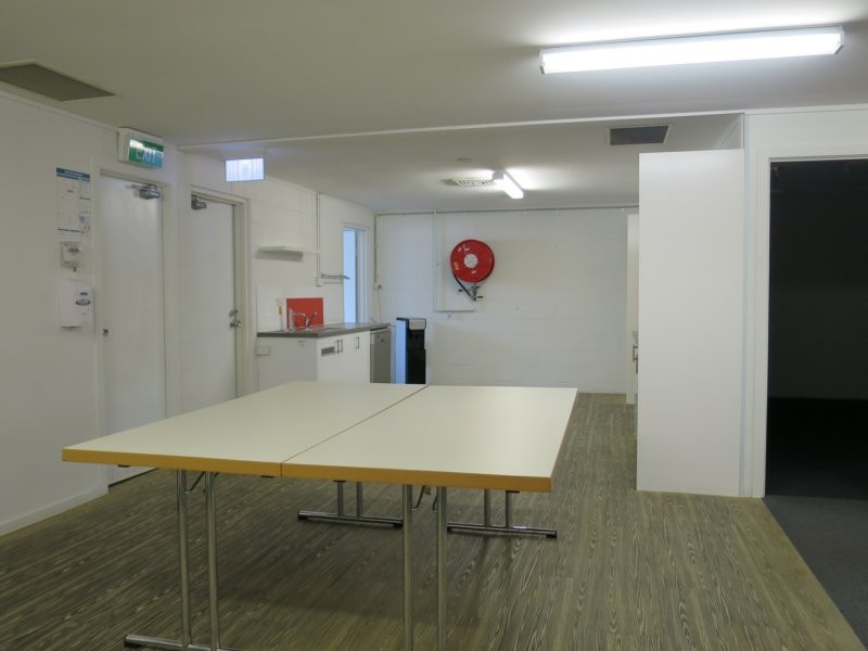 3359 Pacific Highway, Slacks Creek QLD 4127