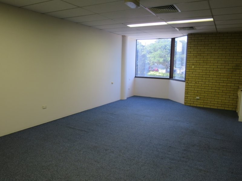 Units 7,9,10-12/84 Wembley Road, Logan Central QLD 4114