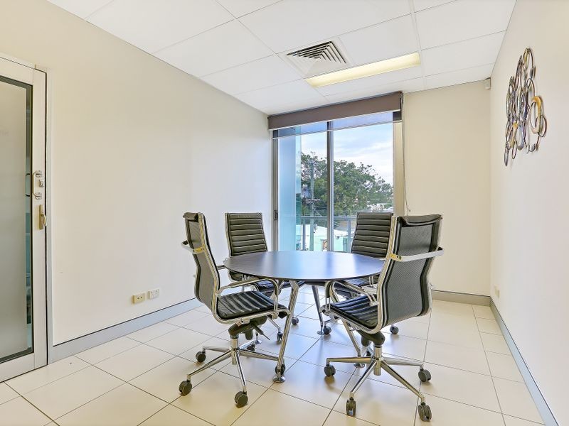 189 Cavendish Road, Coorparoo QLD 4151