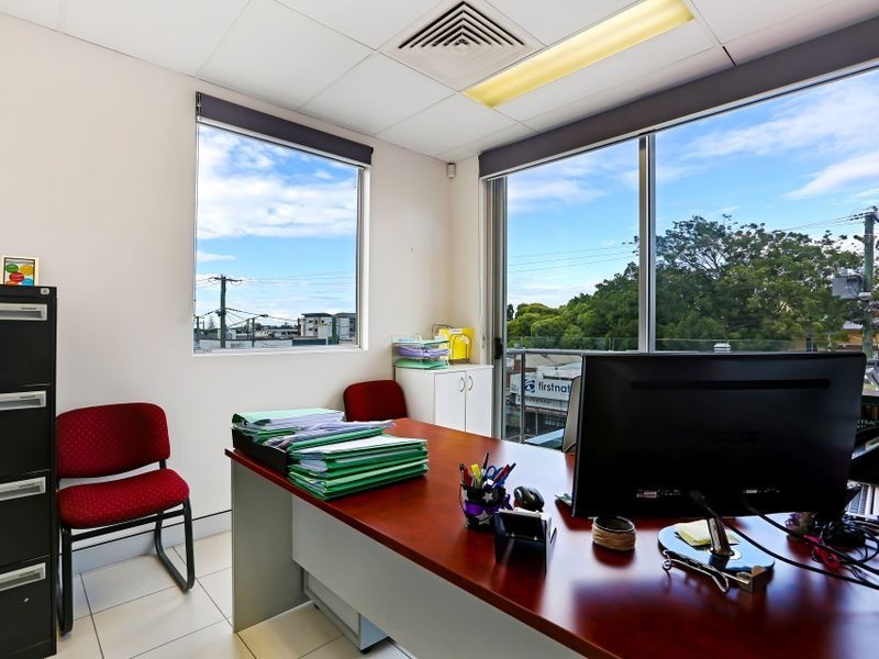 189 Cavendish Road, Coorparoo QLD 4151