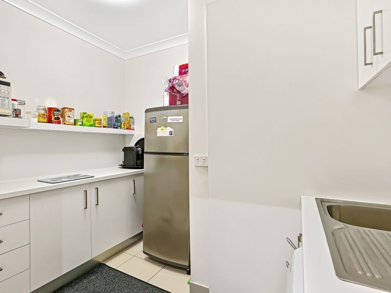 189 Cavendish Road, Coorparoo QLD 4151