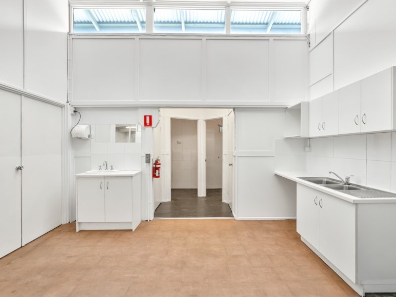 2/18 Chrome Street, Salisbury QLD 4107