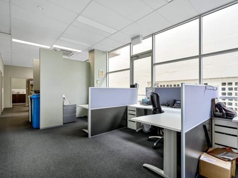 92 Cleveland Street, Greenslopes QLD 4120