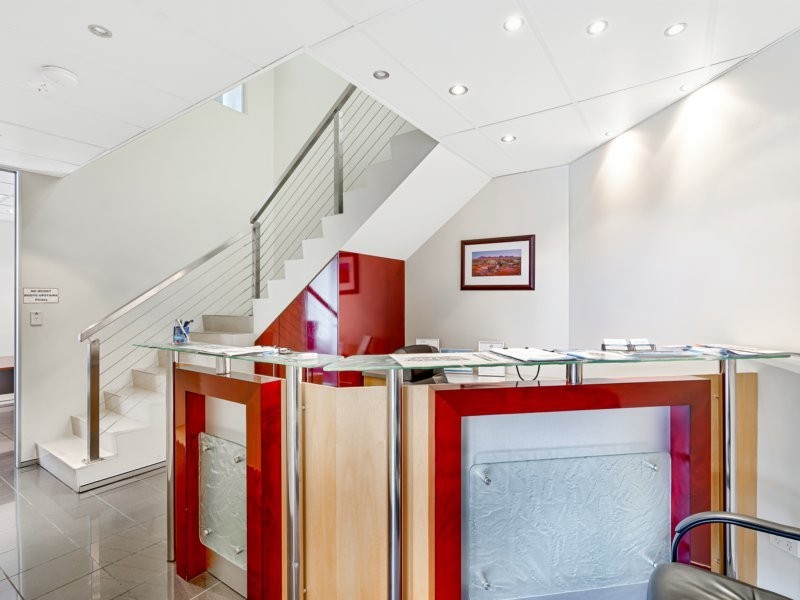 92 Cleveland Street, Greenslopes QLD 4120