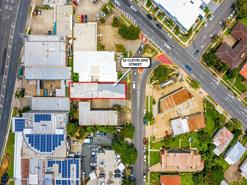 92 Cleveland Street, Greenslopes QLD 4120