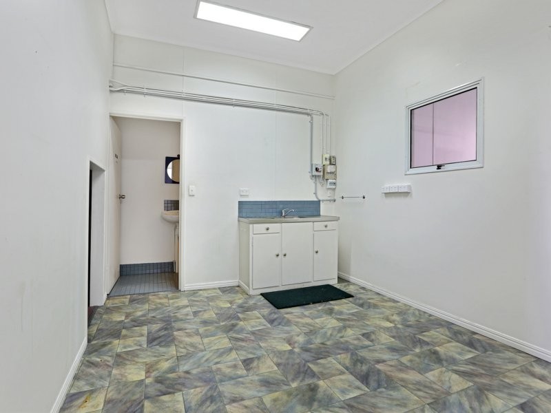 174 Wecker Road, Mansfield QLD 4122