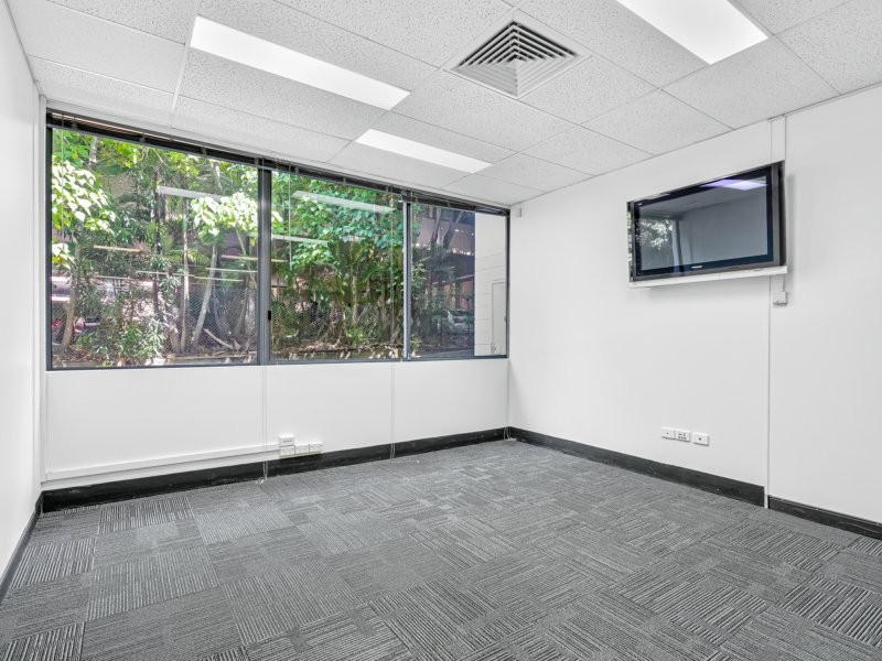1 & 2/33 Sanders Street, Upper Mount Gravatt QLD 4122