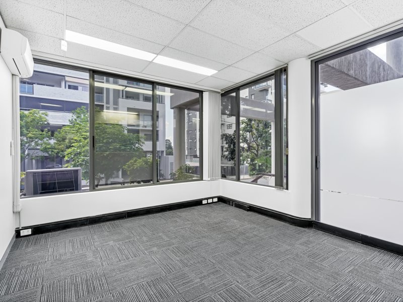 1 & 2/33 Sanders Street, Upper Mount Gravatt QLD 4122