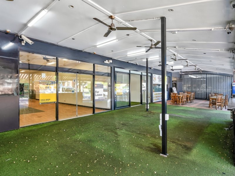 63-71 Racecourse Road, Hamilton QLD 4007