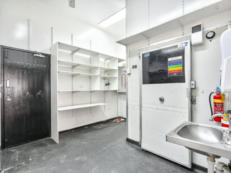 63-71 Racecourse Road, Hamilton QLD 4007