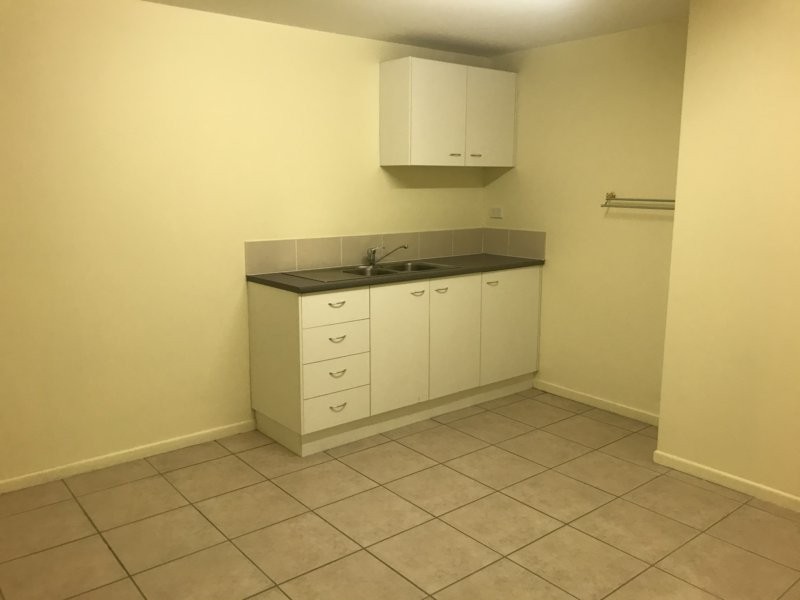 2/48 Business Street, Yatala QLD 4207