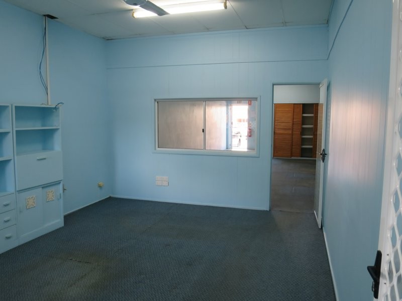 Shop 2/102-104 York Street, Beenleigh QLD 4207