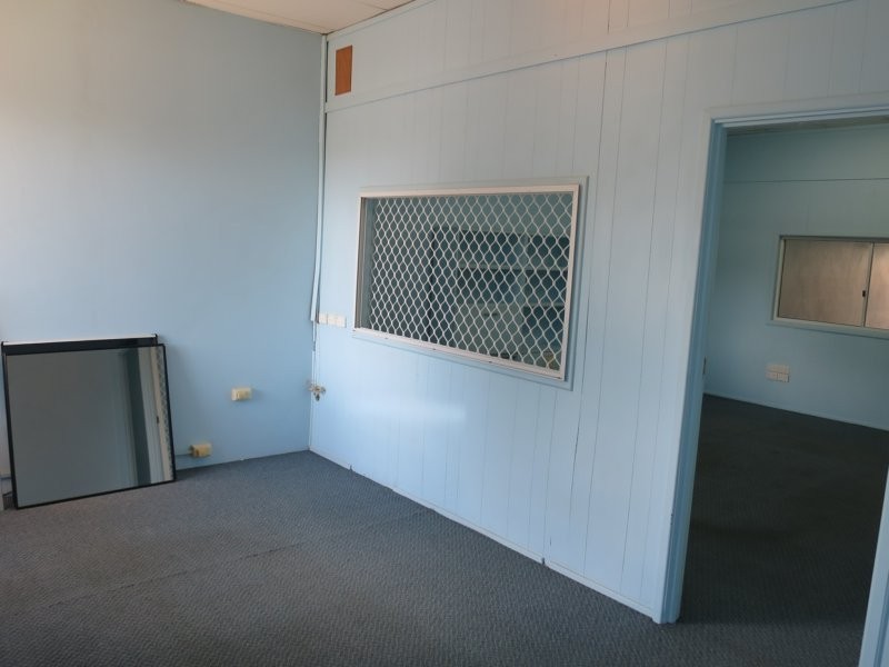 Shop 2/102-104 York Street, Beenleigh QLD 4207