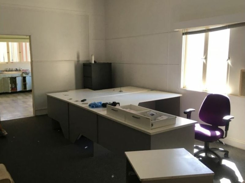 27 Railway Terrace, Milton QLD 4064