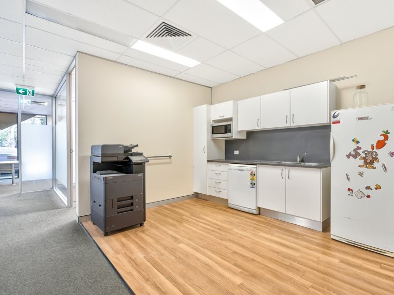 1/3974 Pacific Highway, Loganholme QLD 4129