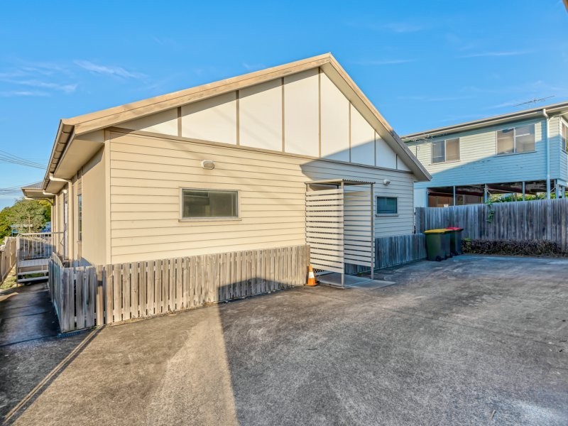 95 Burn Street, Camp Hill QLD 4152