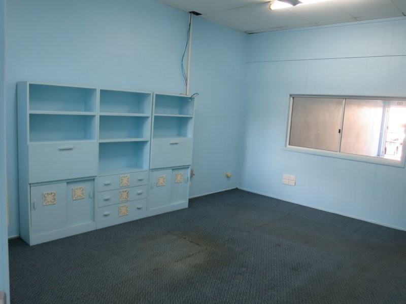 Shop 1, 2 & 3/102-104 York Street, Beenleigh QLD 4207