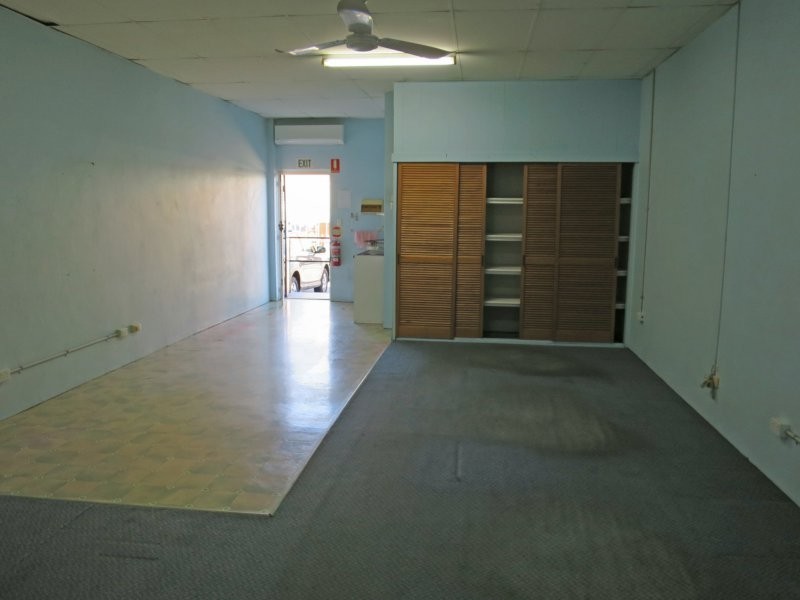 Shop 1, 2 & 3/102-104 York Street, Beenleigh QLD 4207