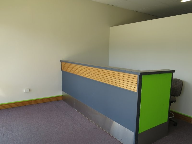 Shop 1, 2 & 3/102-104 York Street, Beenleigh QLD 4207