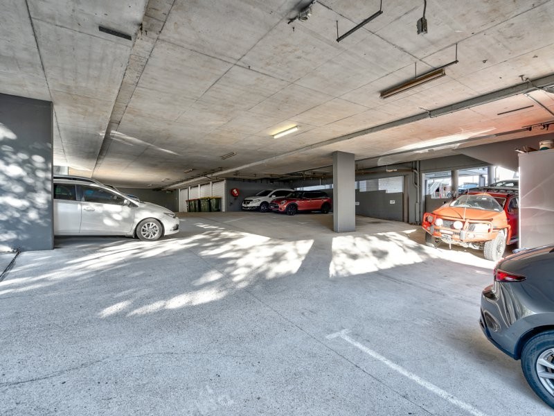 3/29 Woodstock Road, Toowong QLD 4066