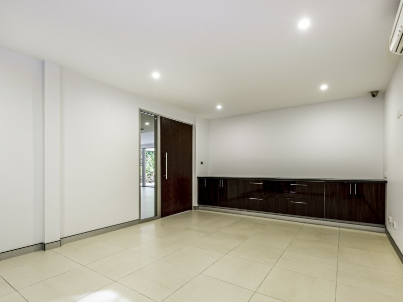 483 Milton Road, Auchenflower QLD 4066