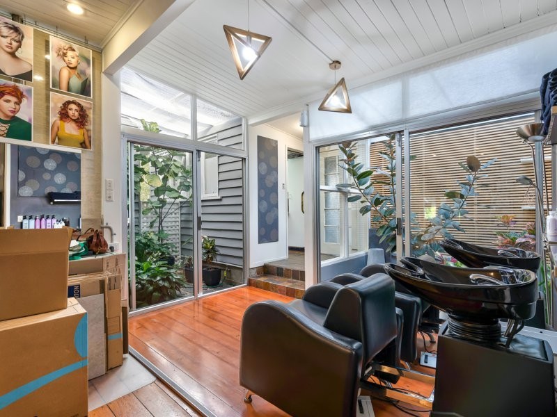 1 Fairley Street, Indooroopilly QLD 4068