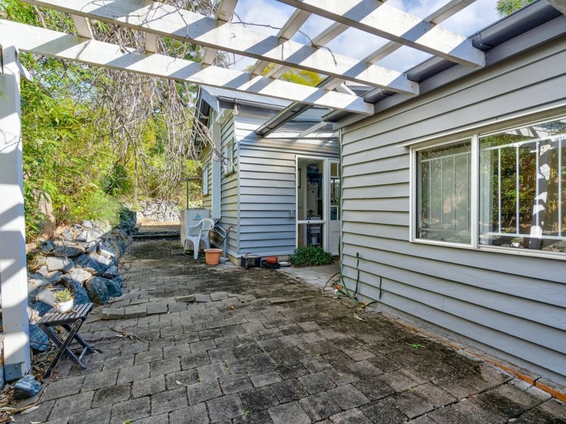 1 Fairley Street, Indooroopilly QLD 4068