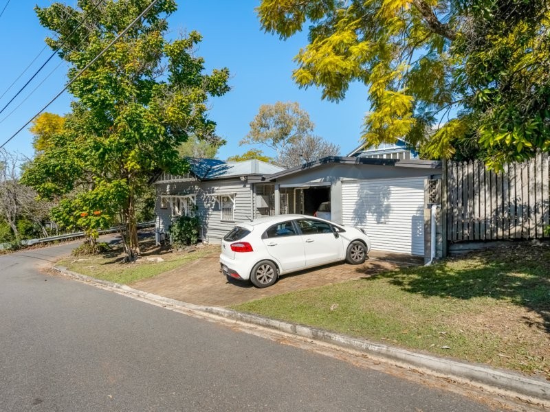 1 Fairley Street, Indooroopilly QLD 4068