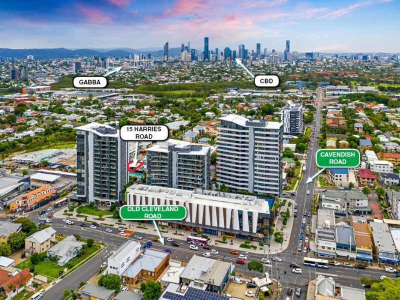 15 Harries Road, Coorparoo QLD 4151