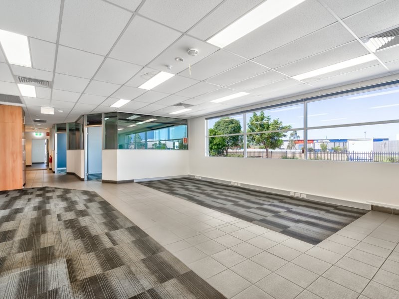 48 Hawkins Crescent, Bundamba QLD 4304