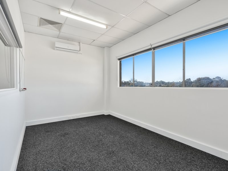 2902 Logan Road, Underwood QLD 4119