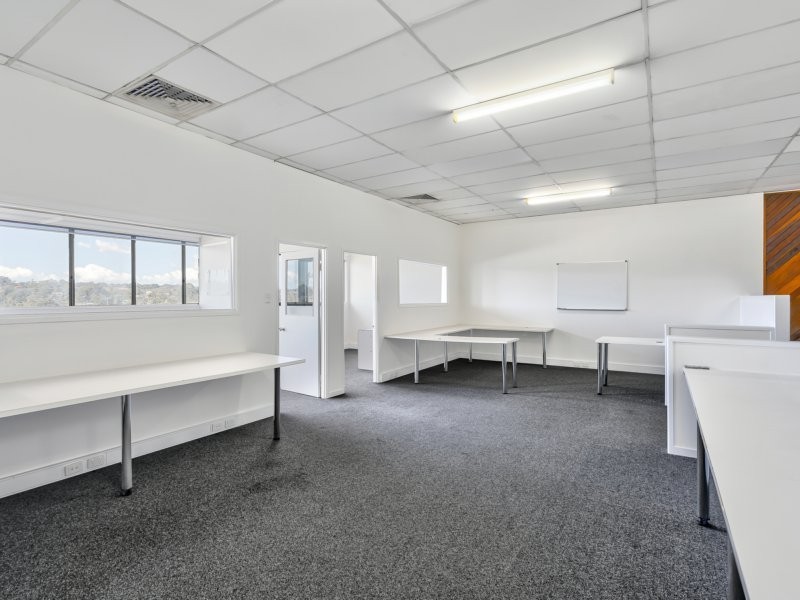 2902 Logan Road, Underwood QLD 4119